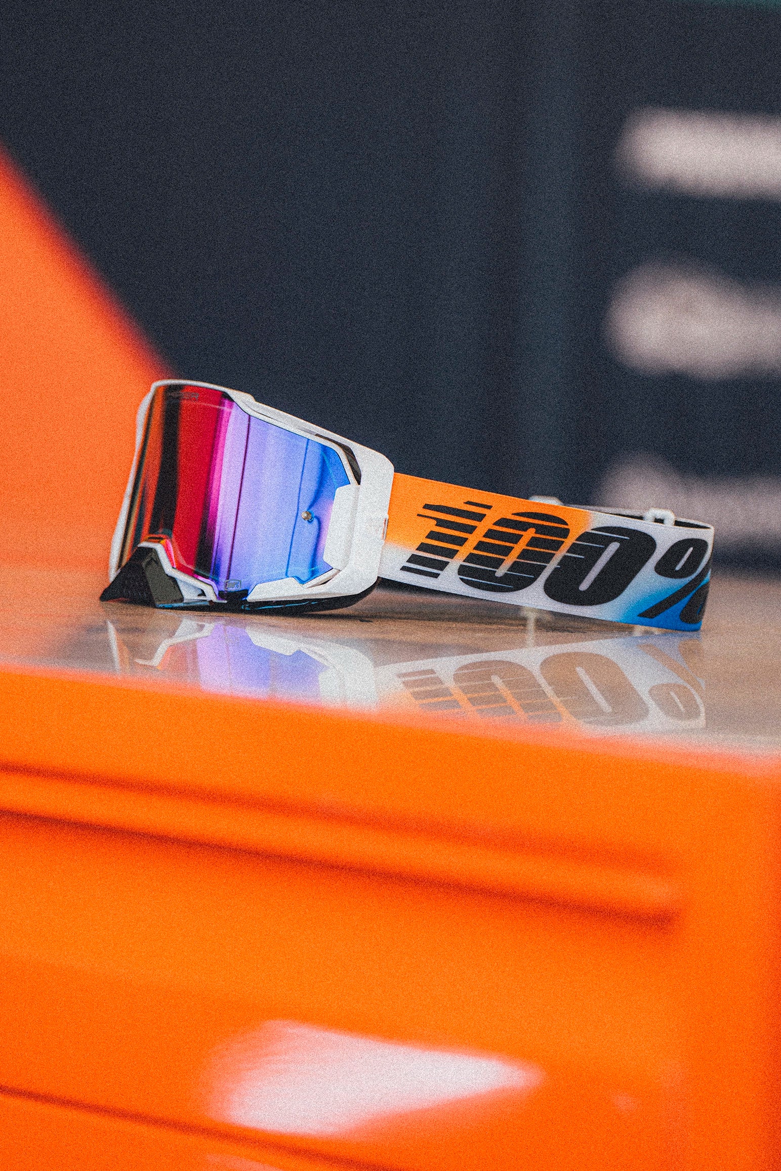 Goggle 100% Armega United Lente Hiper Rojo/Azul  Espejo