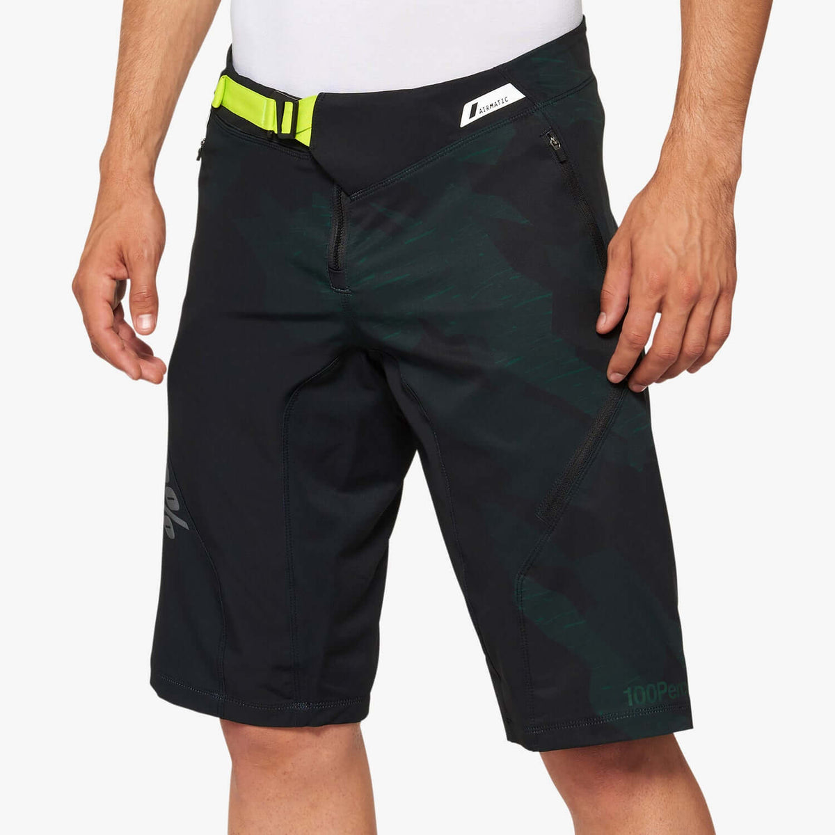 Short 100% Airmatic LE Negro/Camo